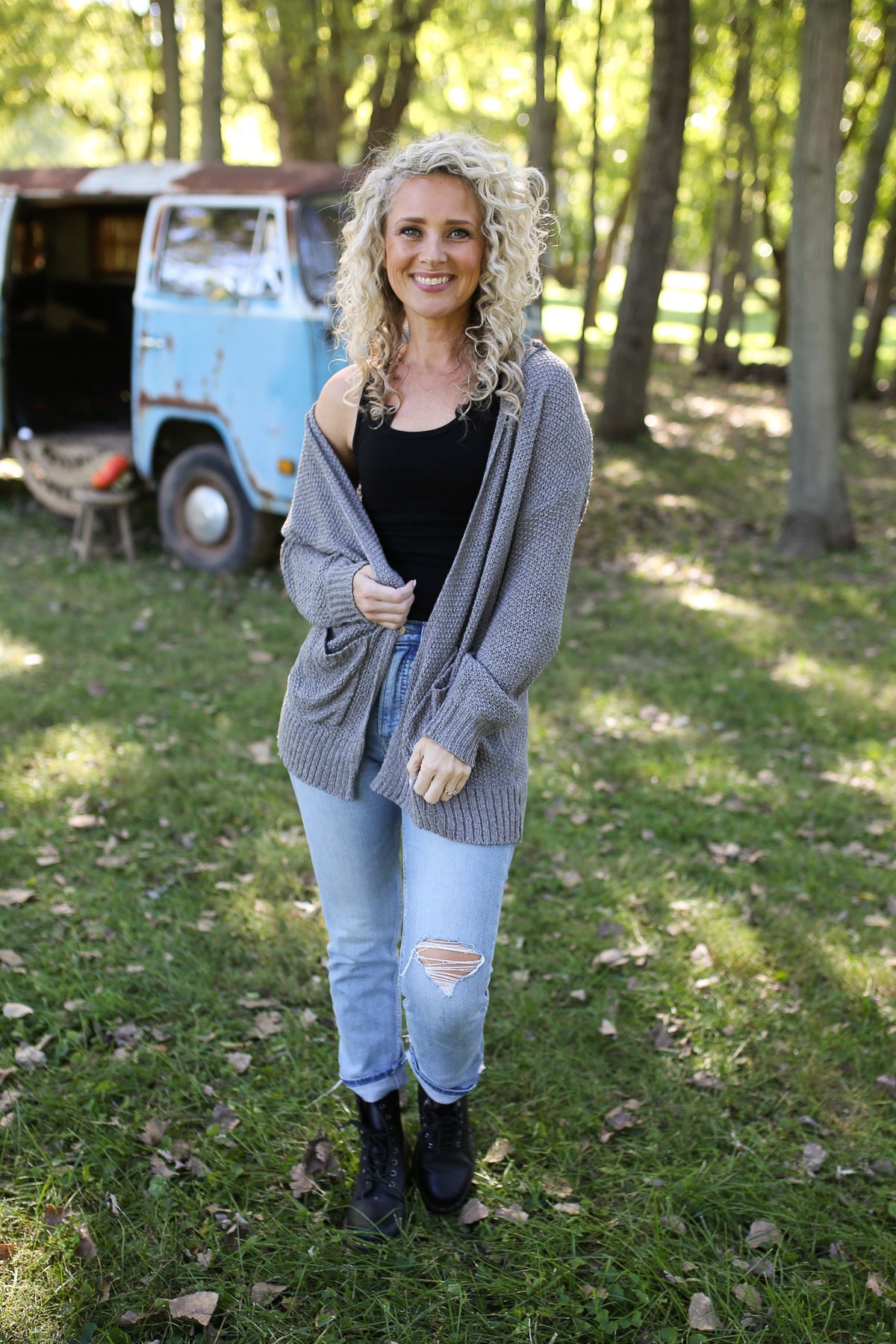 Chloe Knit Top Mustard – The Girls In Grey