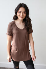Bailey Scoop Neck Tee Mocha